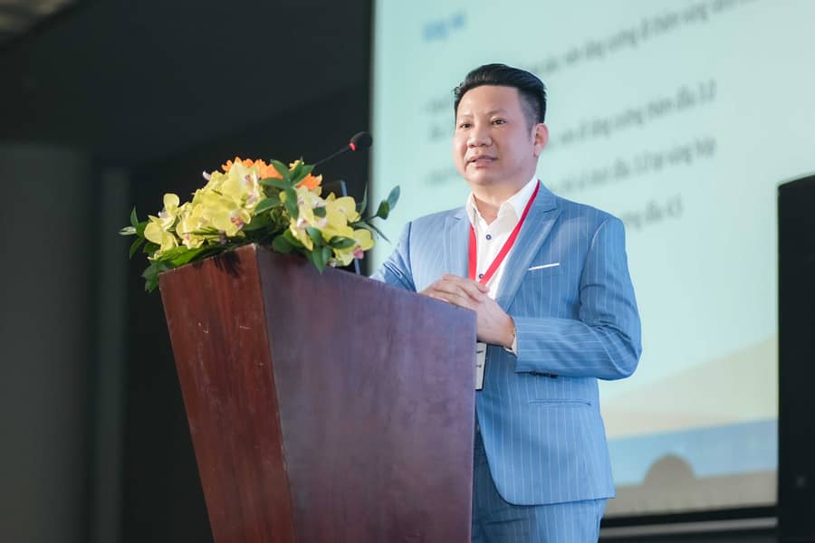 CEO của Ratio Group phát biểu trong sự kiện ra mắt công nghệ Trẻ Hóa MPT